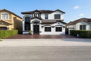 15350 SW 11th St, Miami, FL 33194 - Photo 1