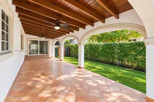 371 SW 29th Rd, Miami, FL 33129 - Photo 33