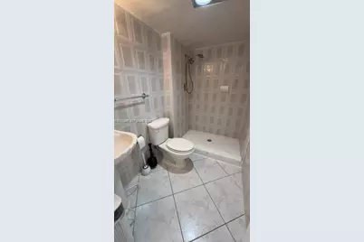 20301 W Country Club Dr #826, Aventura, FL 33180 - Photo 13