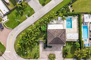 19815 SW 132nd Ct, Miami, FL 33177 - Photo 13