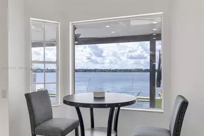 14739 SW 132nd Pl, Miami, FL 33186 - Photo 9