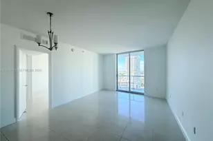 185 SW 7th St, Miami, FL 33130 - Photo 9