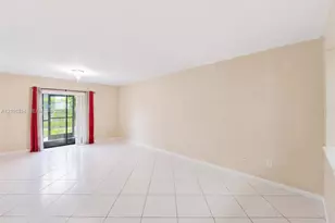 821 NE 207th Ln, Miami, FL 33179 - Photo 7