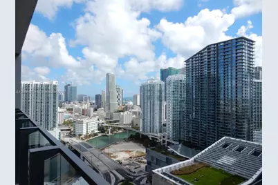 88 SW 7th St #2703, Miami, FL 33130 - Photo 3