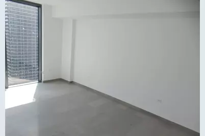 88 SW 7th St #2703, Miami, FL 33130 - Photo 5