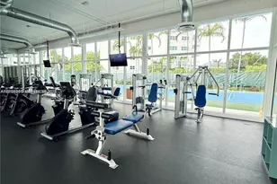 15051 Royal Oaks, North Miami, FL 33181 - Photo 29