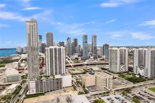 1400 Biscayne, Miami, FL 33132 - Photo 33