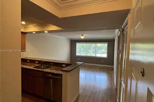 150 NE 15th Ave, Fort Lauderdale, FL 33301 - Photo 7