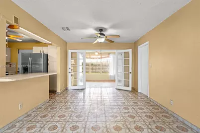 8810 SW 54th Ter, Miami, FL 33165 - Photo 7