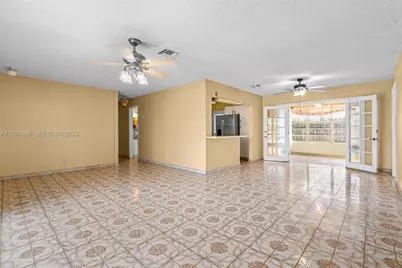 8810 SW 54th Ter, Miami, FL 33165 - Photo 5