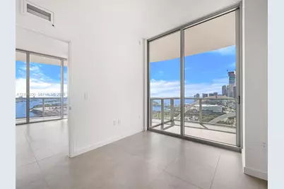 1400 Biscayne Blvd #701, Miami, FL 33132 - Photo 7