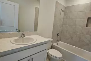 481 NE 15th St, Florida City, FL 33034 - Photo 11
