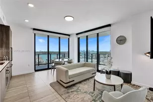 580 72nd St, Miami Beach, FL 33141 - Photo 15