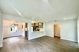 4916 Washington Dr, Coral Gables, FL 33133 - Photo 3