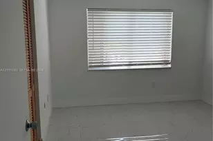 1401 NE 191st St, Miami, FL 33179 - Photo 5