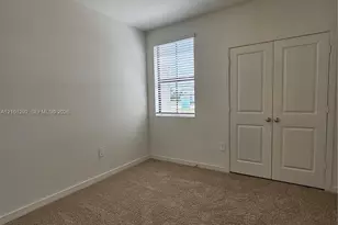 517 NE 15th St, Florida City, FL 33034 - Photo 7