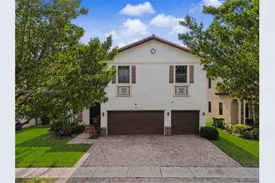 589 SE 35th Ter, Homestead, FL 33033 - Photo 3