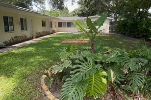 780 NE 122nd St, North Miami, FL 33161 - Photo 25