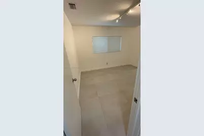 780 NE 122nd St #3, North Miami, FL 33161 - Photo 19