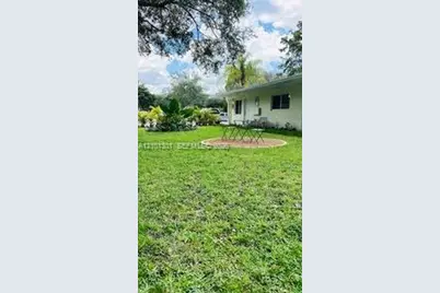 780 NE 122nd St #3, North Miami, FL 33161 - Photo 27