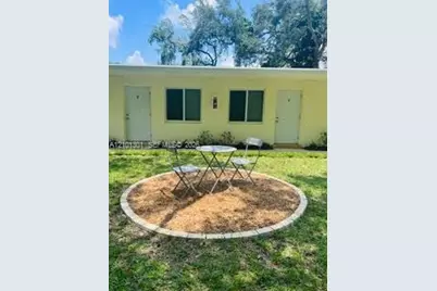 780 NE 122nd St #3, North Miami, FL 33161 - Photo 3