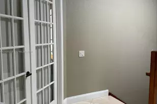 2835 Kinsington Cir, Weston, FL 33332 - Photo 17
