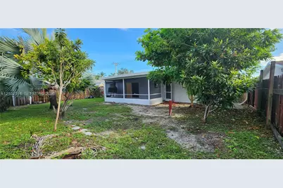 9671 NW 25th Ct, Sunrise, FL 33322 - Photo 27