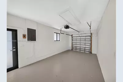 7020 Bamboo St, Miami Lakes, FL 33014 - Photo 21