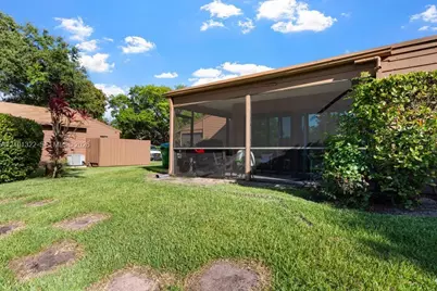 6185 Live Oak Ct #C, Tamarac, FL 33319 - Photo 23