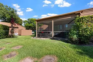 6185 Live Oak Ct, Tamarac, FL 33319 - Photo 23