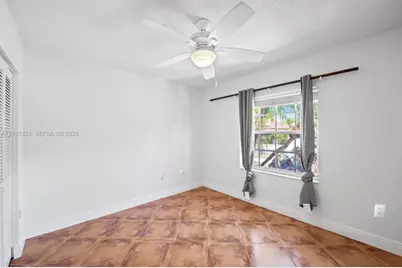 14613 SW 155th Pl, Miami, FL 33196 - Photo 9