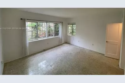 825 W 40th St #2, Miami Beach, FL 33140 - Photo 19