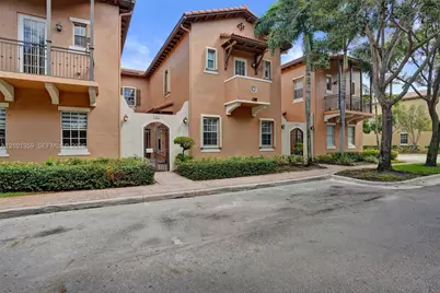 859 SW 147th Ter #0, Pembroke Pines, FL 33027 - Photo 3