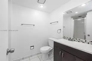 9411 Fontainebleau Blvd, Miami, FL 33172 - Photo 3