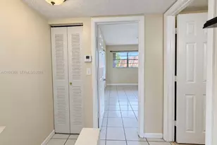 230 NW 107th Ave, Miami, FL 33172 - Photo 9