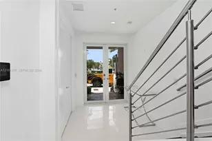 10541 NW 66th St, Doral, FL 33178 - Photo 5