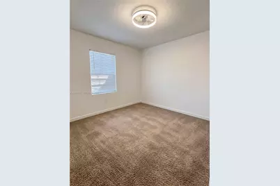 831 SE 16th Ct, Homestead, FL 33034 - Photo 11