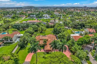 10010 NW 135th St, Hialeah Gardens, FL 33018 - Photo 3