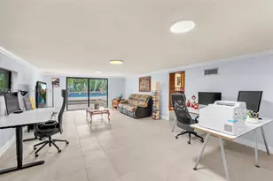 10010 NW 135th St, Hialeah Gardens, FL 33018 - Photo 59