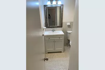 2861 Leonard Dr #F301, Aventura, FL 33160 - Photo 7