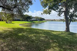 22306 SW 89th Ct, Cutler Bay, FL 33190 - Photo 13