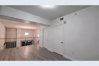350 S Miami Ave #701, Miami, FL 33130 - Photo 17