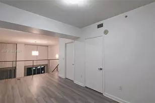 350 S Miami Ave, Miami, FL 33130 - Photo 17