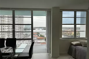301 174th St, Sunny Isles Beach, FL 33160 - Photo 7