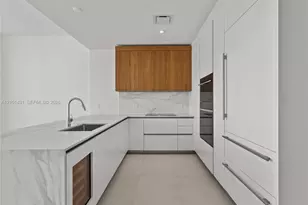 1400 Biscayne Blvd, Miami, FL 33132 - Photo 9