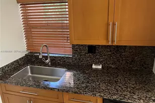 1314 NE 105th St, Miami Shores, FL 33138 - Photo 13
