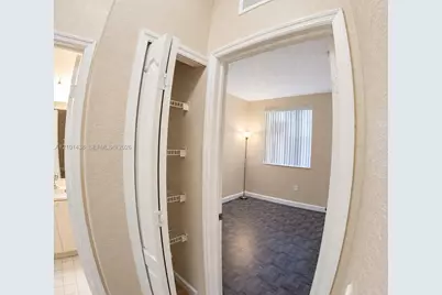 1660 SE 29th St #206, Homestead, FL 33035 - Photo 17
