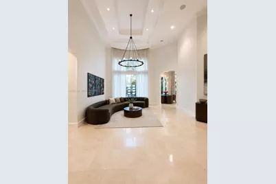 560 Coconut Palm Ter, Plantation, FL 33324 - Photo 3
