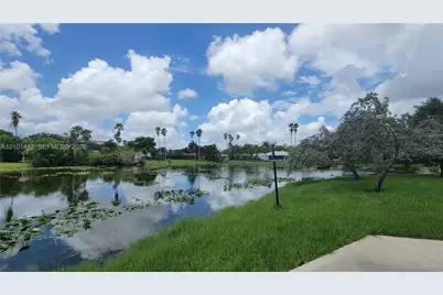 11477 NW 39th Ct #202-1, Coral Springs, FL 33065 - Photo 19