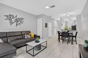1823 SW 90th Ave, Miramar, FL 33025 - Photo 3